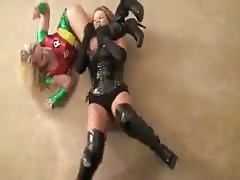 Superheroine Robin